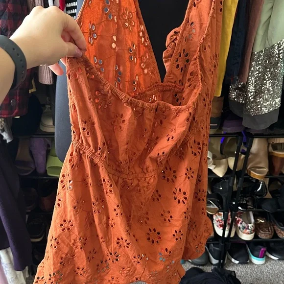 PrettyLittleThing Orange Eyelet Halter Romper - Picture 6 of 8